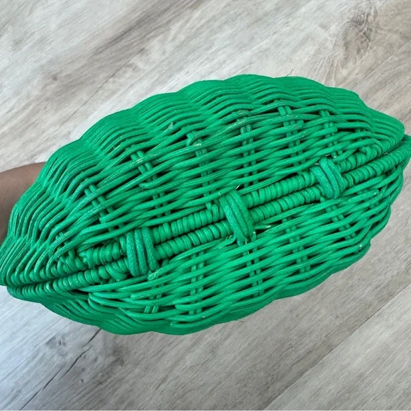 Kate Spade x Target Green Wicker Crescent Bag - Picture 6 of 12